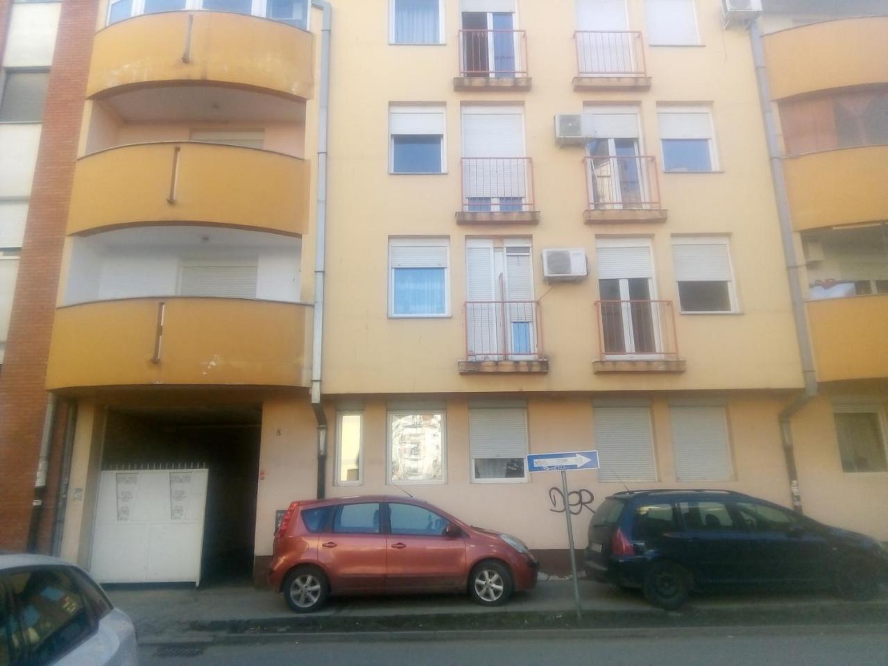 Ivana Center Nowy Sad Zewnętrze zdjęcie